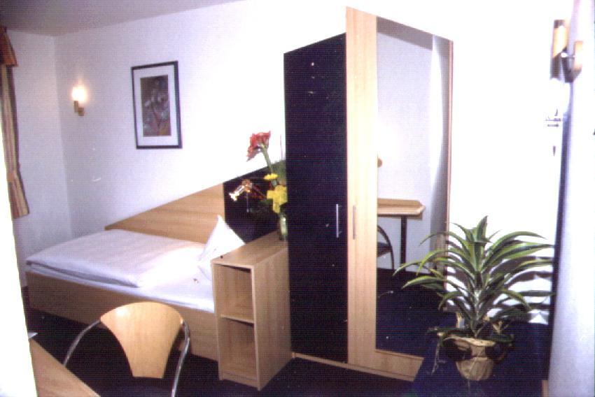 City-Hotel Plauen Bagian luar foto