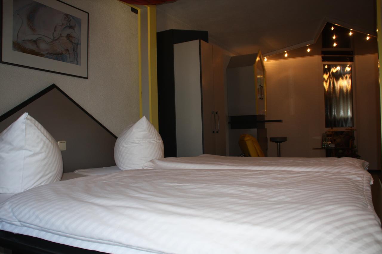 City-Hotel Plauen Bagian luar foto