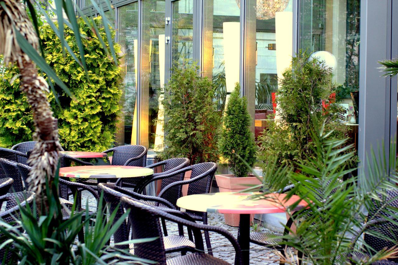 City-Hotel Plauen Bagian luar foto